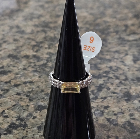 Bomb Party RG37038 "I’ve Found My Passion" Lemon Cubic Zirconia Sz 6 - Picture 1 of 5